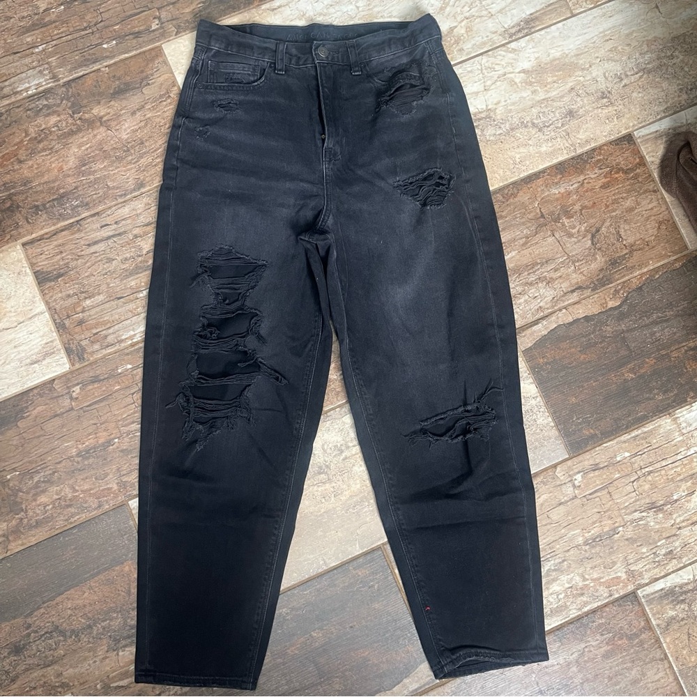 AE Relaxed Mom Jeans American Eagle